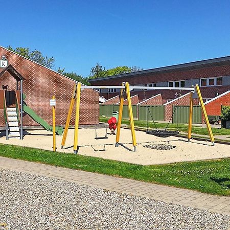 4 Person Holiday Home On A Holiday Park In Hemmet Bagian luar foto