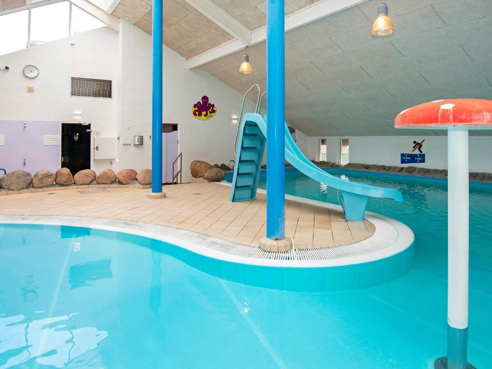 4 Person Holiday Home On A Holiday Park In Hemmet Bagian luar foto