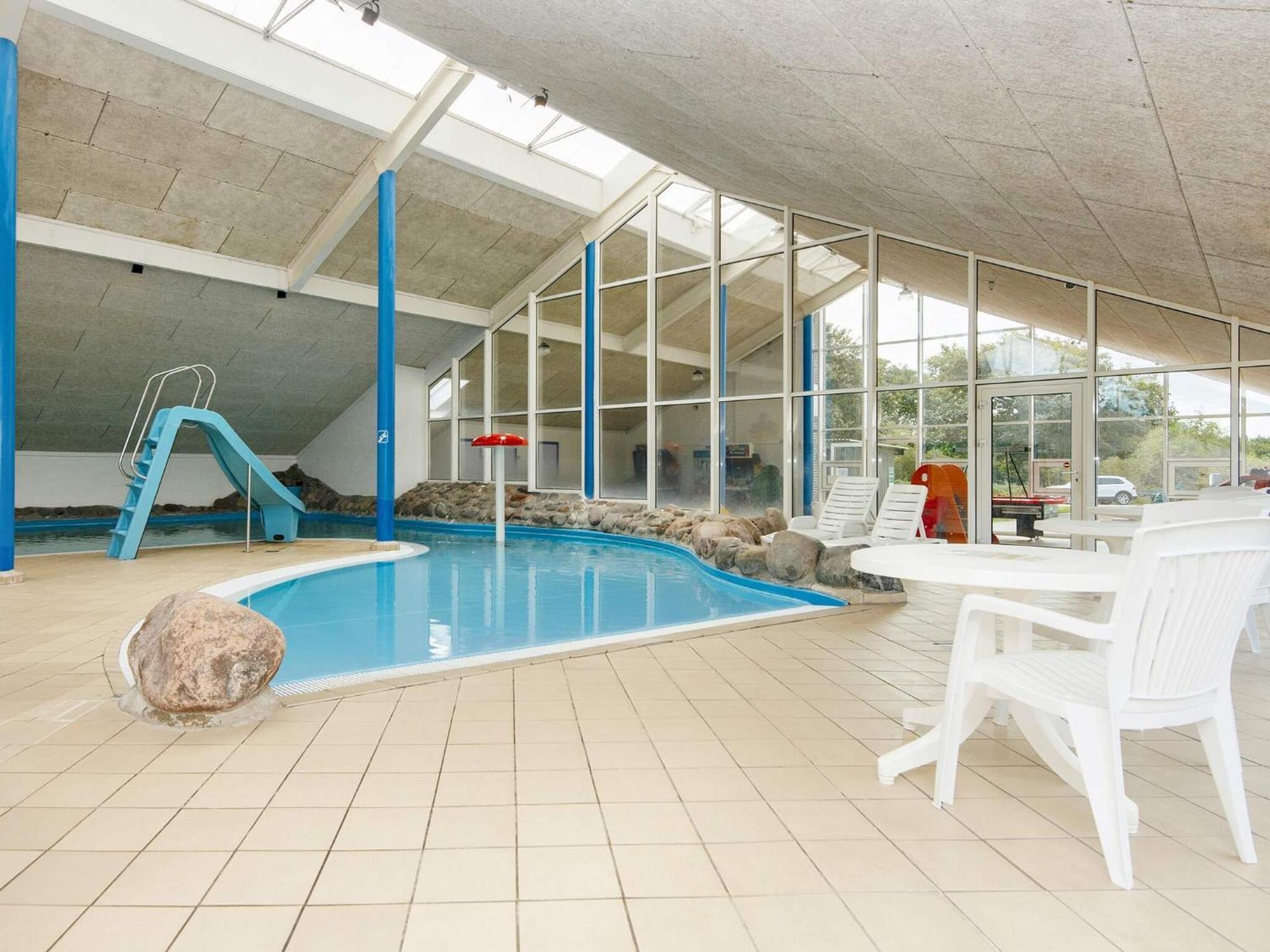 4 Person Holiday Home On A Holiday Park In Hemmet Bagian luar foto
